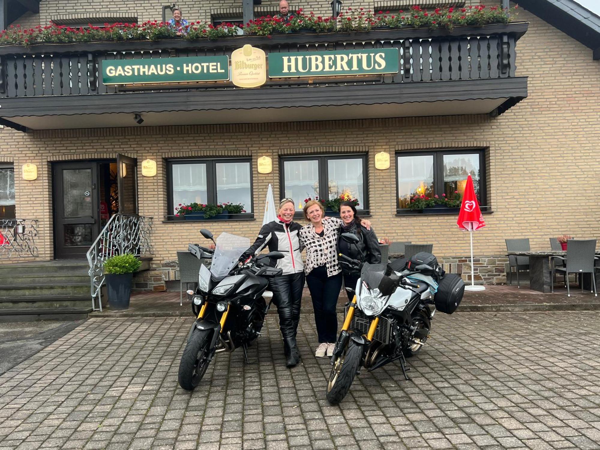Gasthaus Hubertus Reuth Exterior photo
